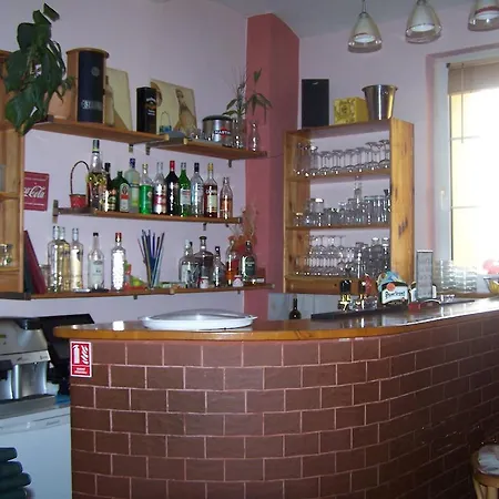 여관 Restaurace U Muzea
