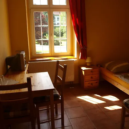 Restaurace U Muzea 여관 3*